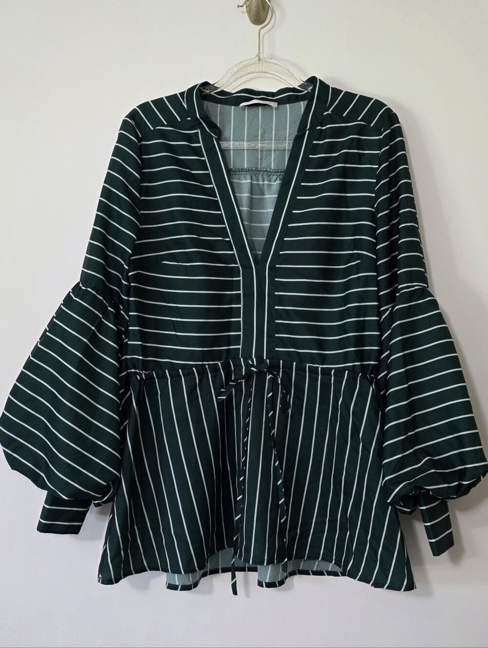 JJ's Fairyland Green Striped Cinched Waist Blouse Balloon Sleeve Whimsical Small